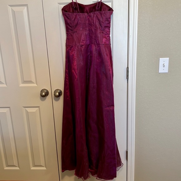 Cire A Division of Landa Purple Iridescent Formal Dress - Picture 4 of 7